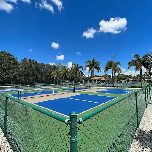 pickleball courts